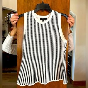Theory tank top- size L